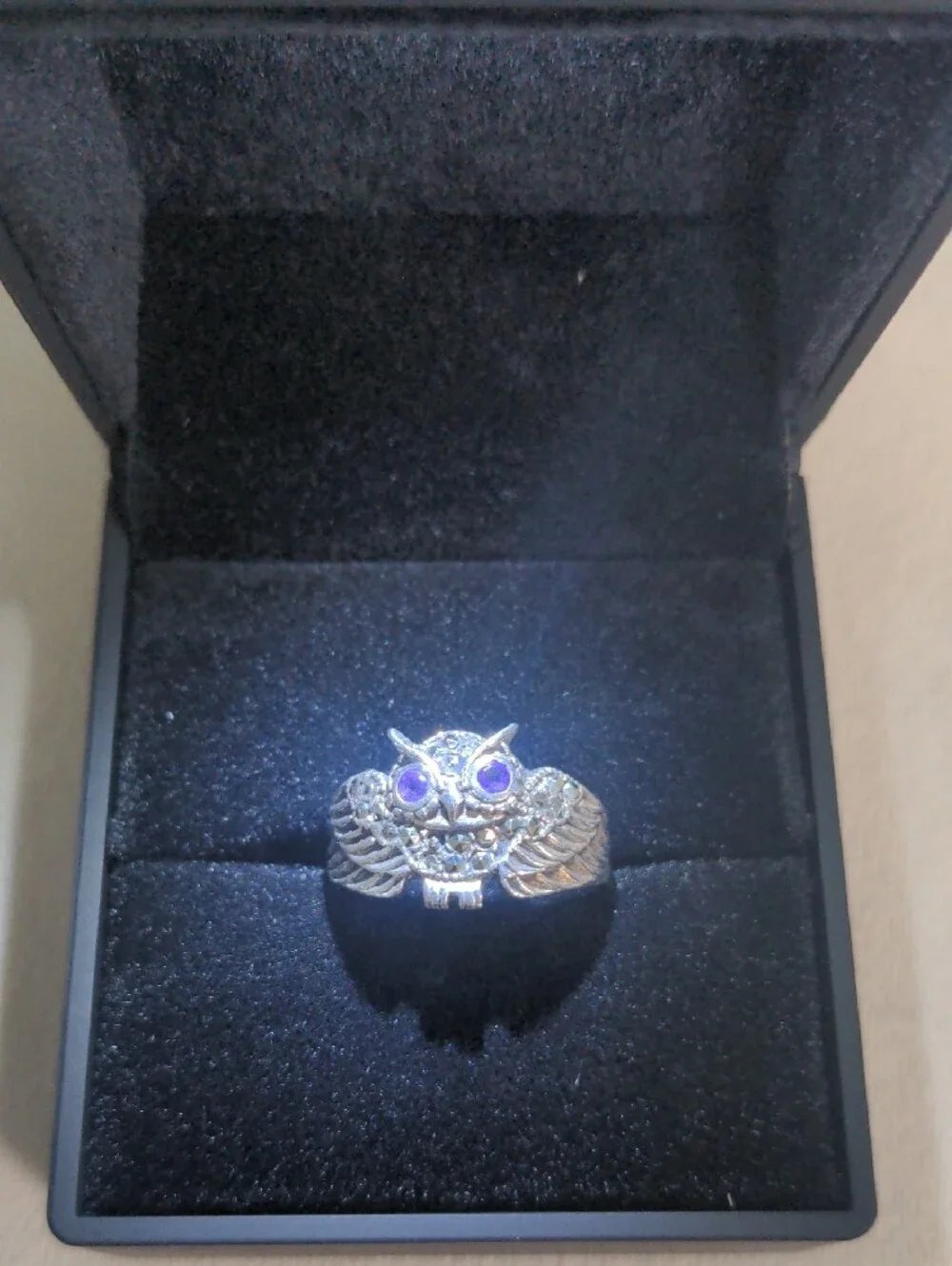 Sterling Silver Owl Ring with Amethyst Gemstone Accents, New.  Sz. 9 1/4
